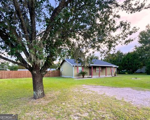 A home in Folkston