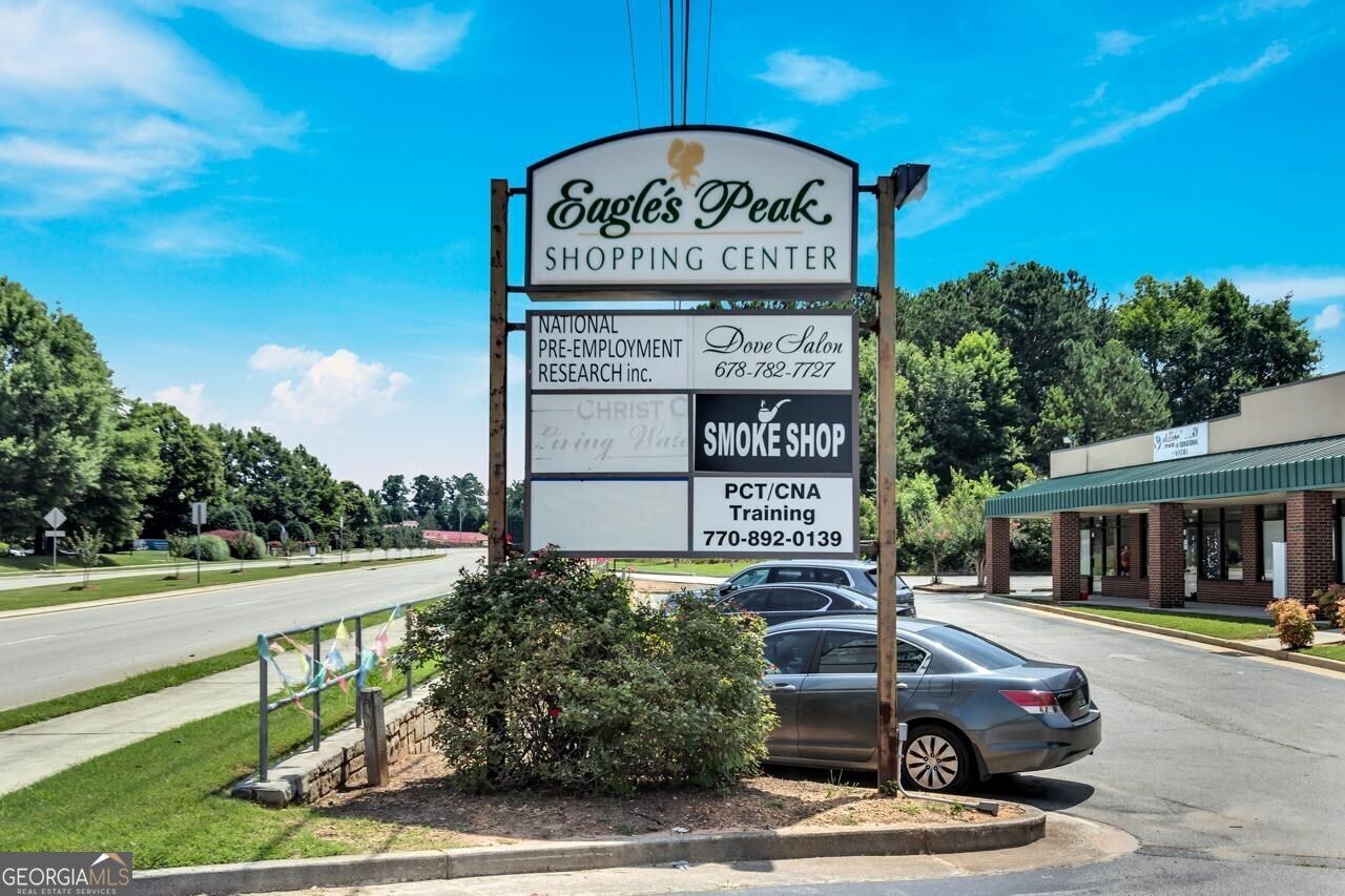 Attention Investor !!! Seize the opportunity to own a beautifully maintained shopping center, featuring 6 fully leased units with exceptional tenants. This property generates a robust monthly income of nearly $12,000 a month. Each unit boasts attractive storefronts, enhancing visibility and foot traffic. Strategically located near interstate 75 and Hartsfield Atlanta Airport, this plaza is minutes away from the hospital, restaurants, and additional shopping, making it an ideal investment for steady returns. Don't miss out on this lucrative opportunity!