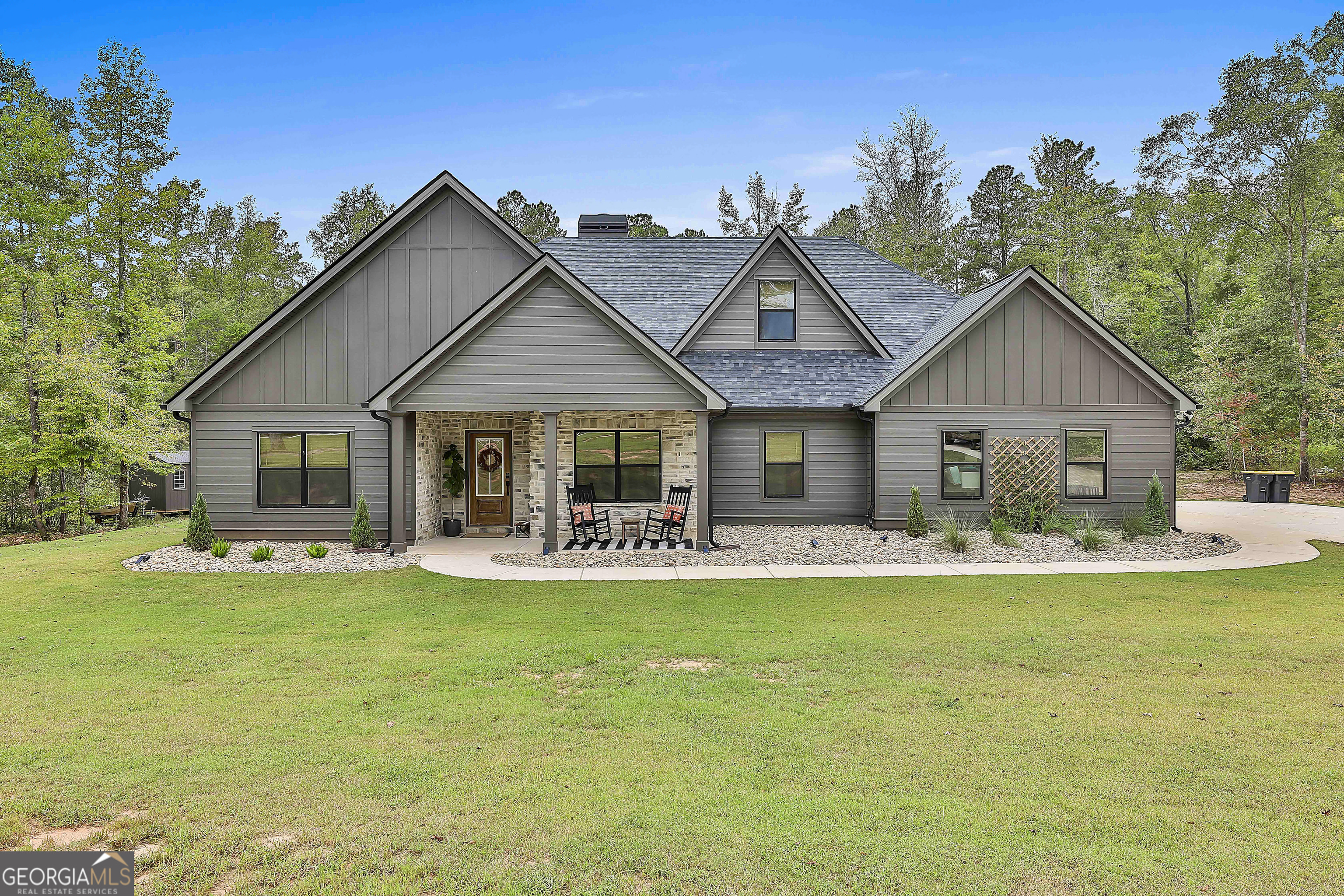 141 Georgian Pines DR