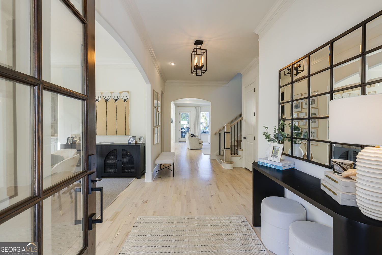 2596 Green Meadows LN NE