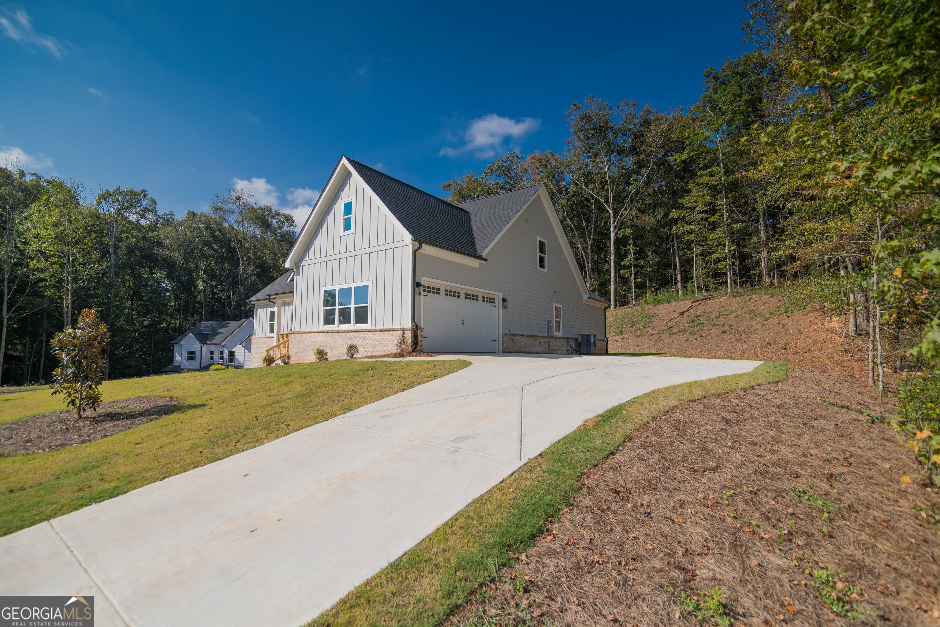 5855 Canterbury WAY