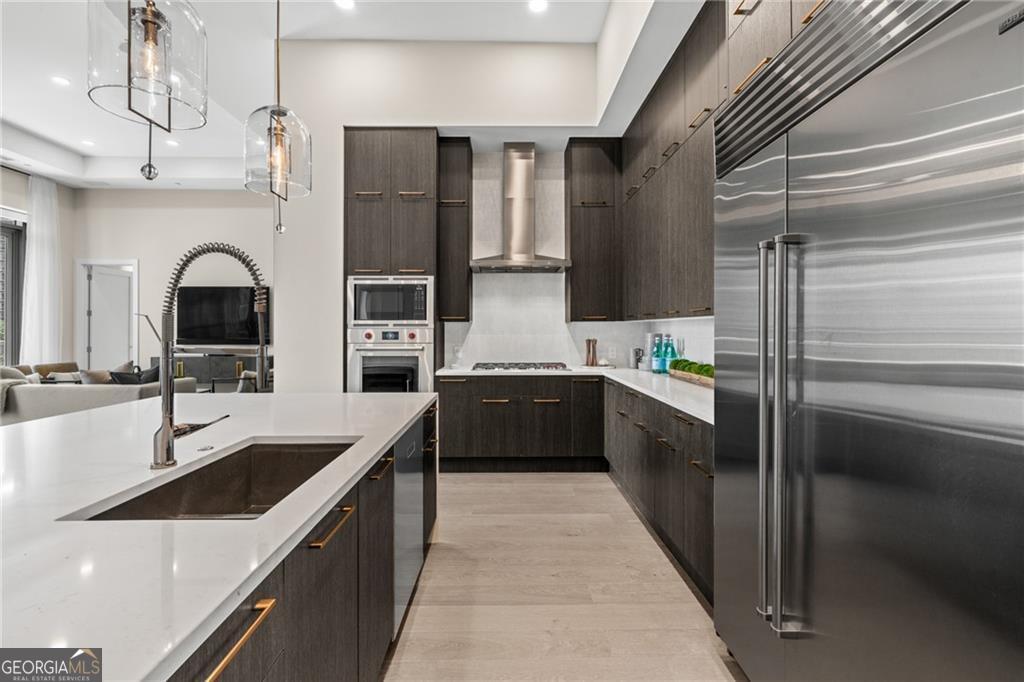 40 12th ST NE 1504