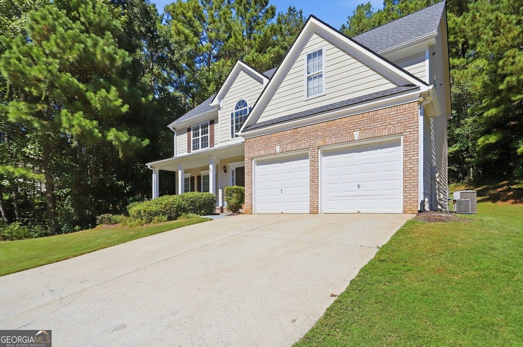 Photo of 224 Hunt Creek Drive, Acworth, GA 30101 (MLS # 10878805)