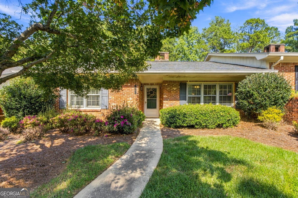 Photo of 6381 E Deerhollow Way, Peachtree Corners, GA 30092 (MLS # 10854724)