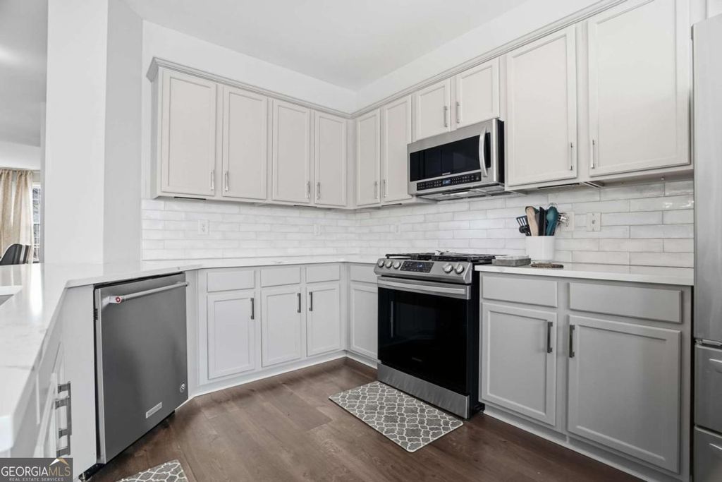 Photo of 11255 Musette Circle, Alpharetta, GA 30009 (MLS # 10700434)