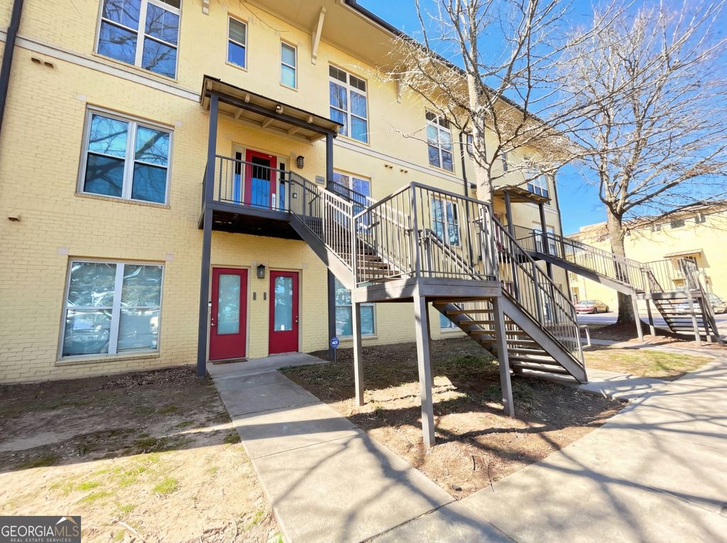 Photo of 1195 Milton Terrace Se 2204 1201 Ter #2204, Atlanta, GA 30315 (MLS # 10693476)