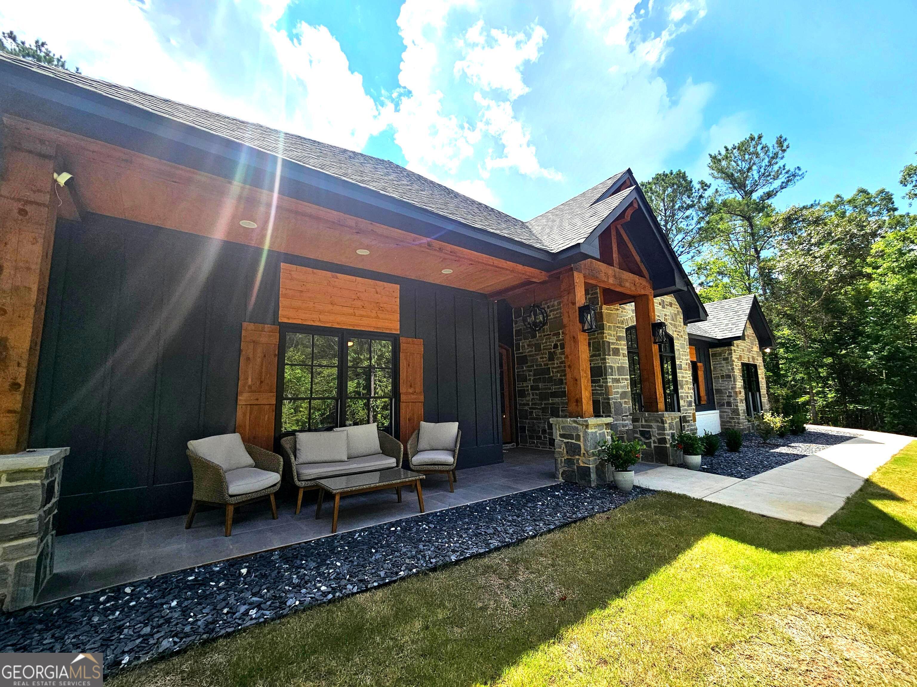 2342 Hudson Mill CIR
