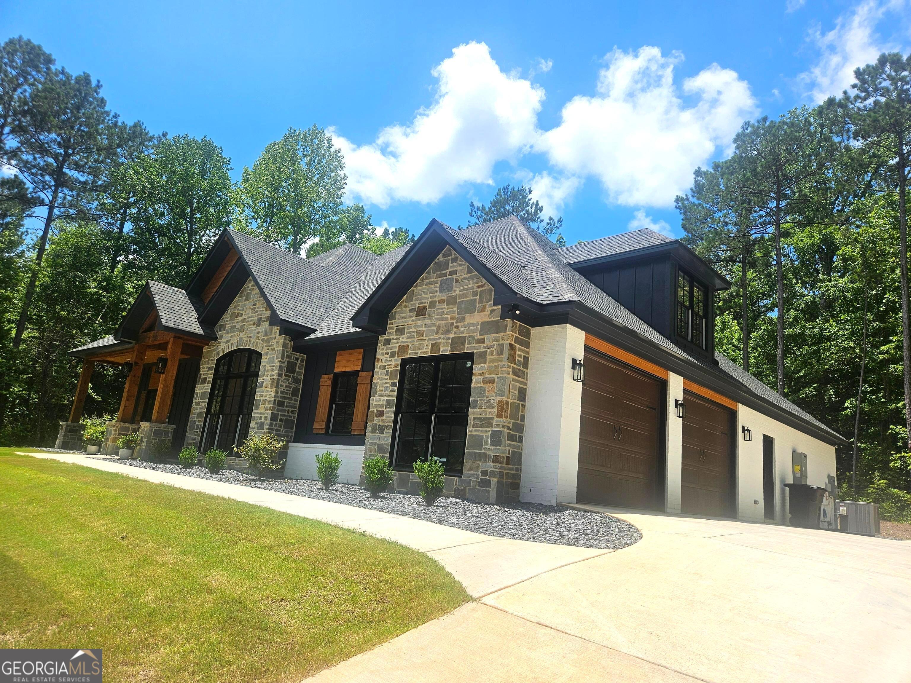 2342 Hudson Mill CIR