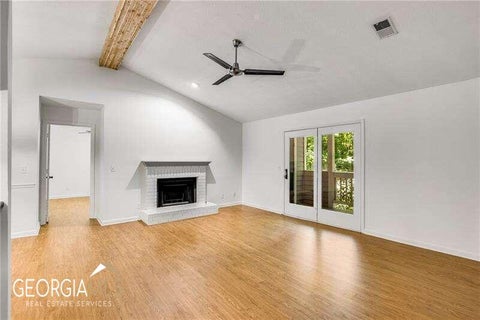 Featured picture for the property 10154135