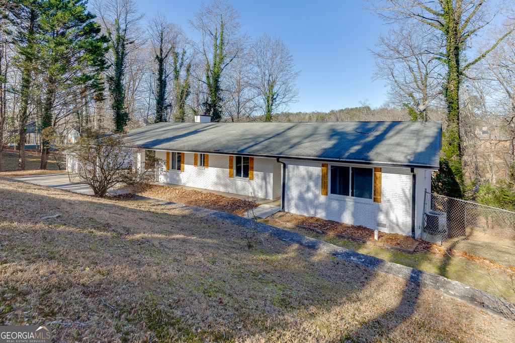 Photo of 6095 Blackberry Lane, Buford, GA 30518 (MLS # 10662705)