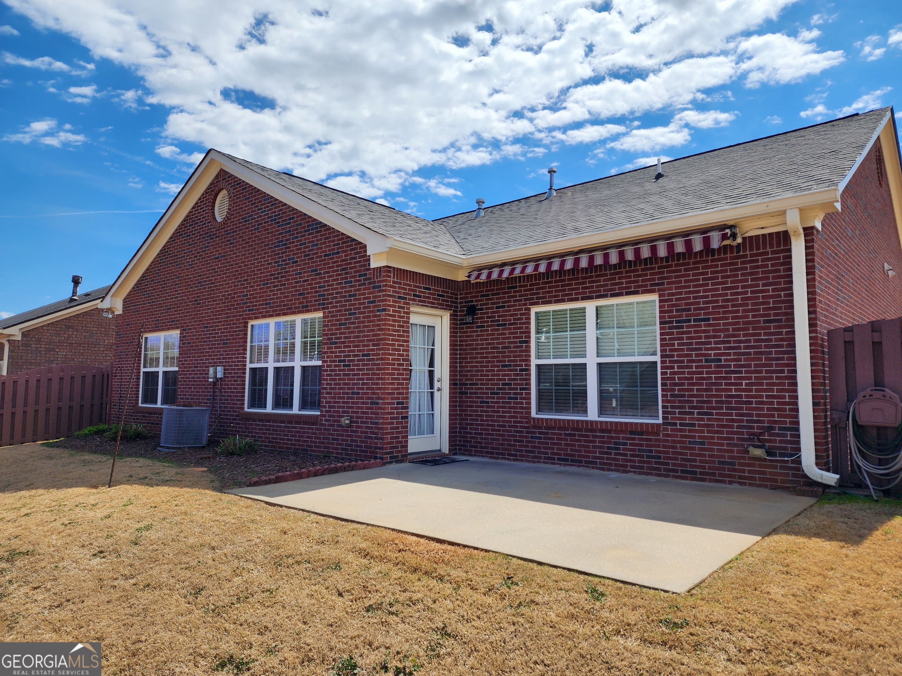 1705 Rolling View DR