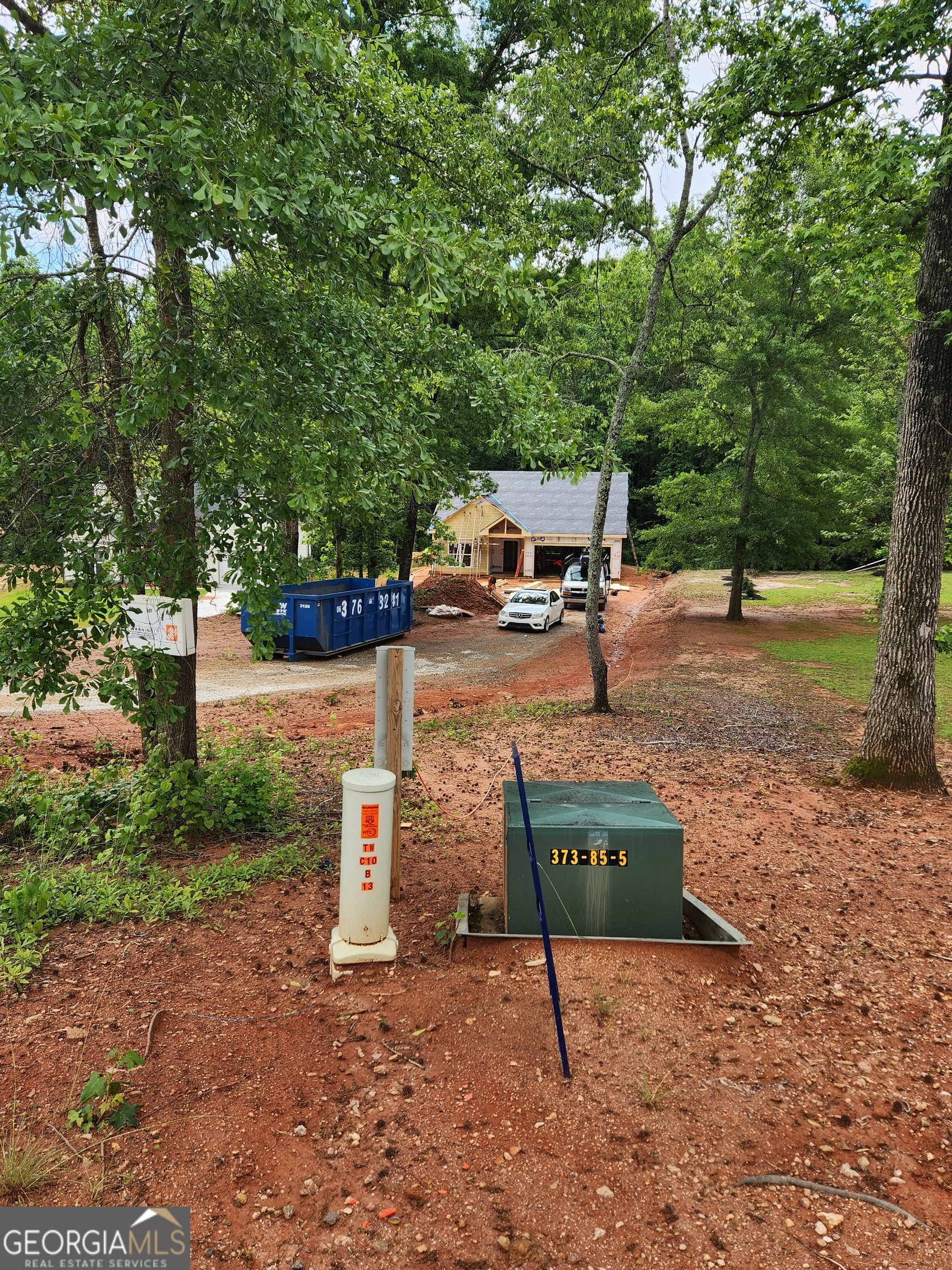 251 North Point CIR