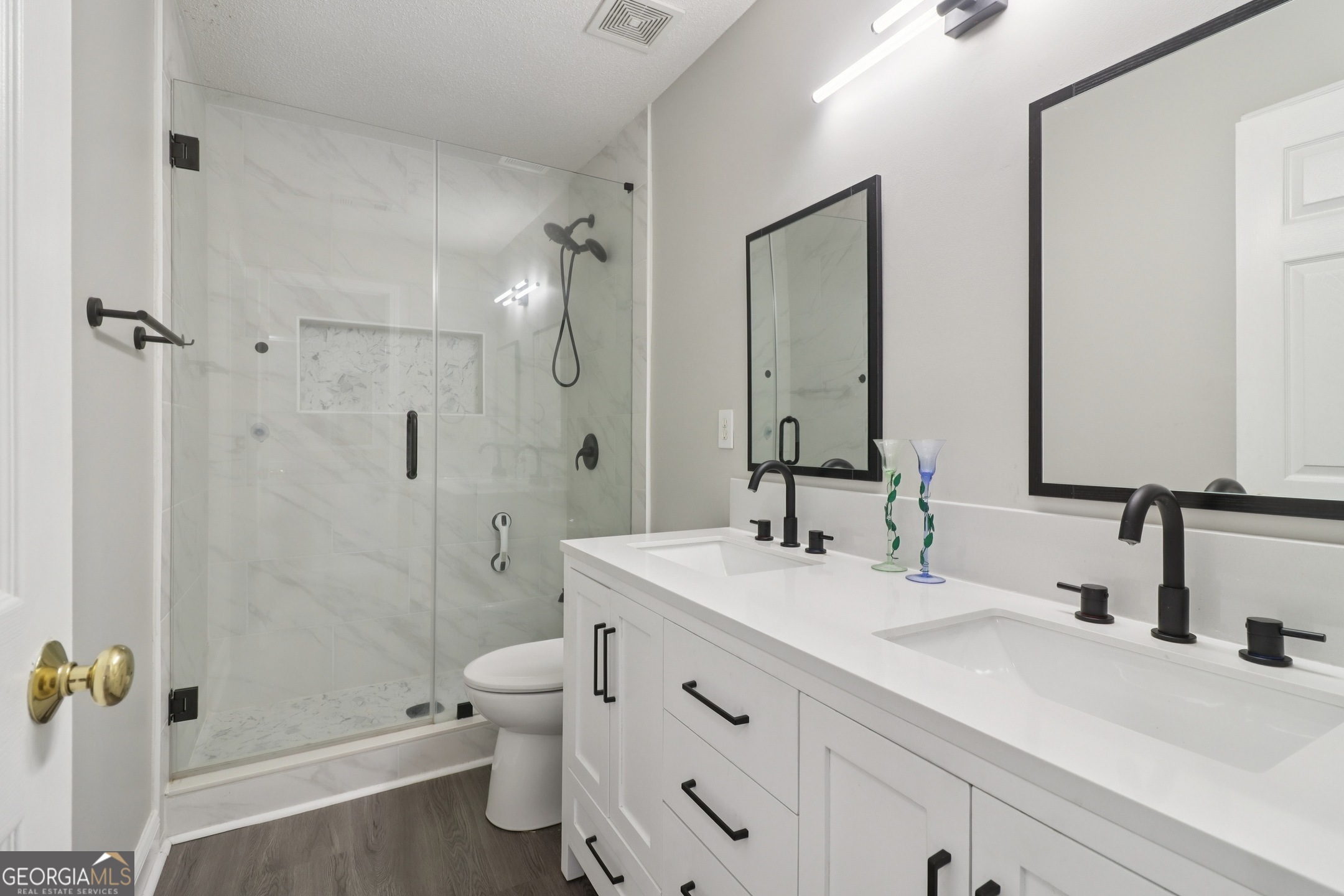 CHASTAIN ENCLAVE - Residential