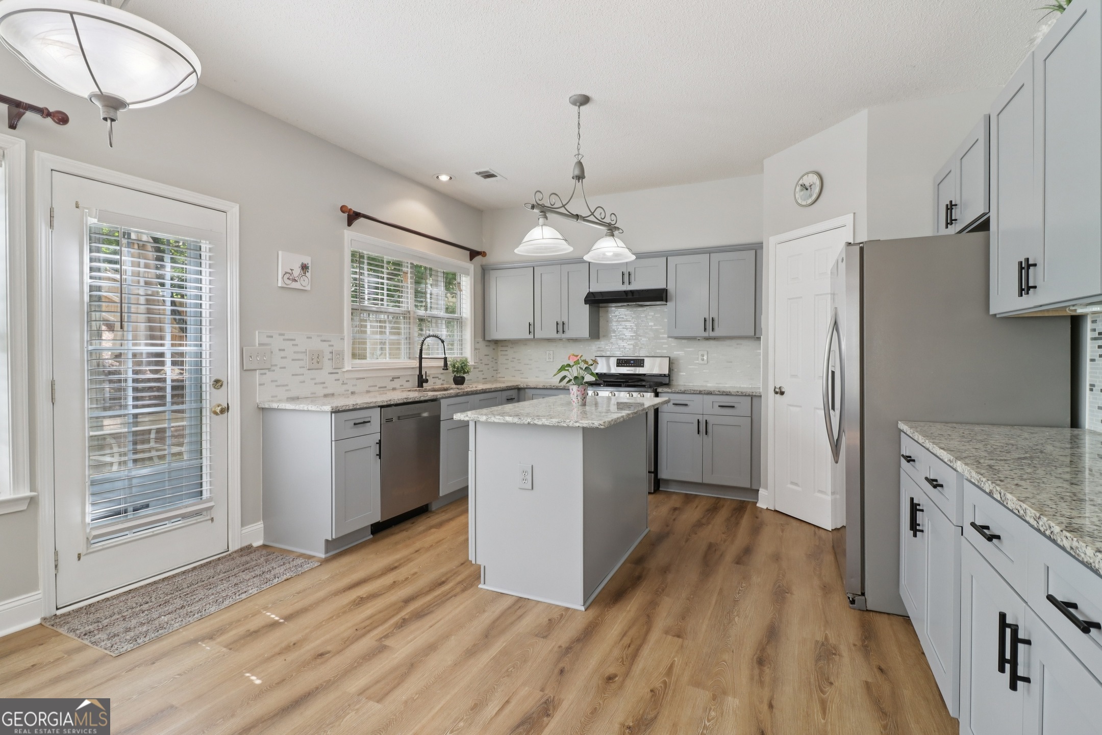 CHASTAIN ENCLAVE - Residential