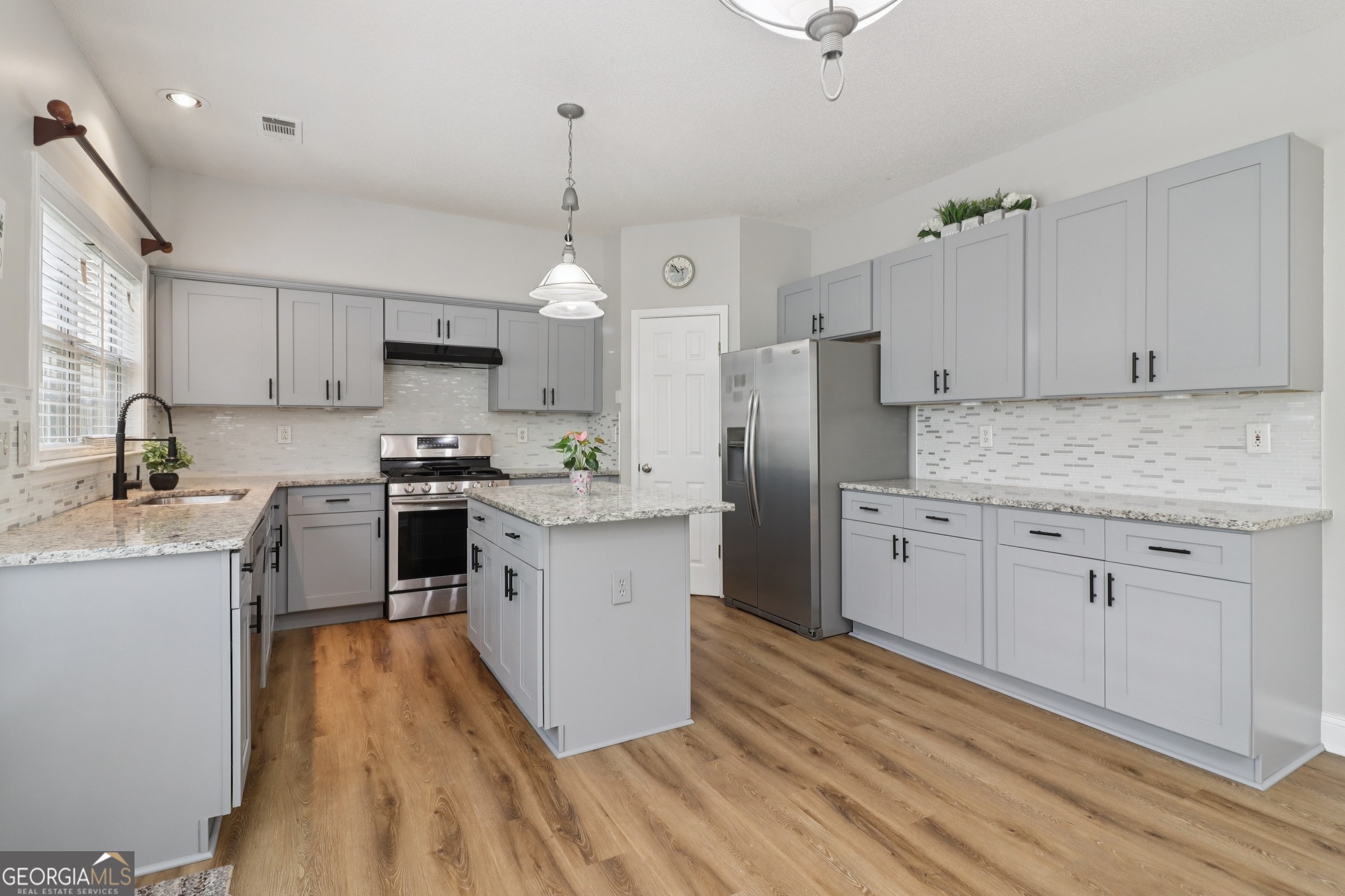 CHASTAIN ENCLAVE - Residential