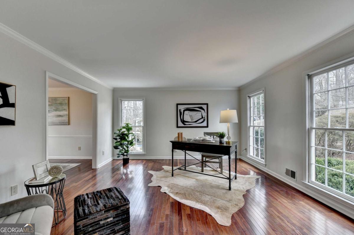 8155 Willow Tree WAY