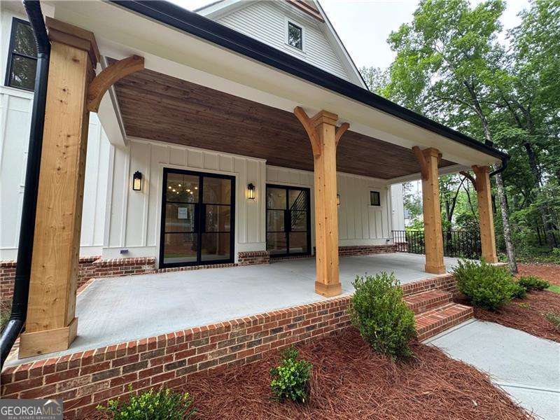 356 Henry Scott RD