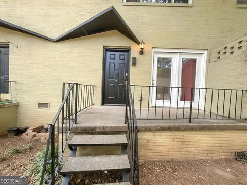 Photo of 411 10th Street NE #7, Atlanta, GA 30309 (MLS # 10796417)