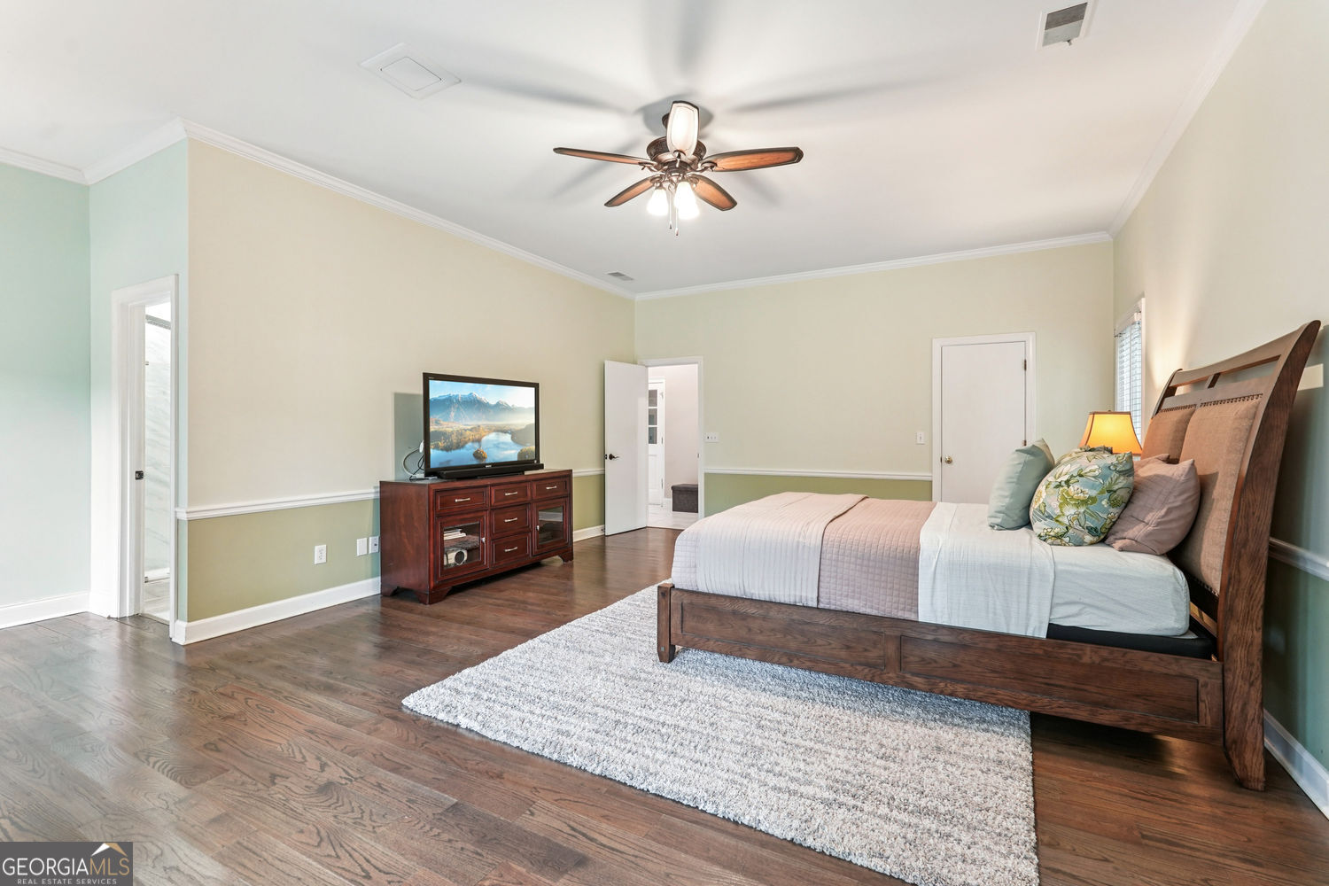 ATLANTA COUNTRY CLUB - Residential