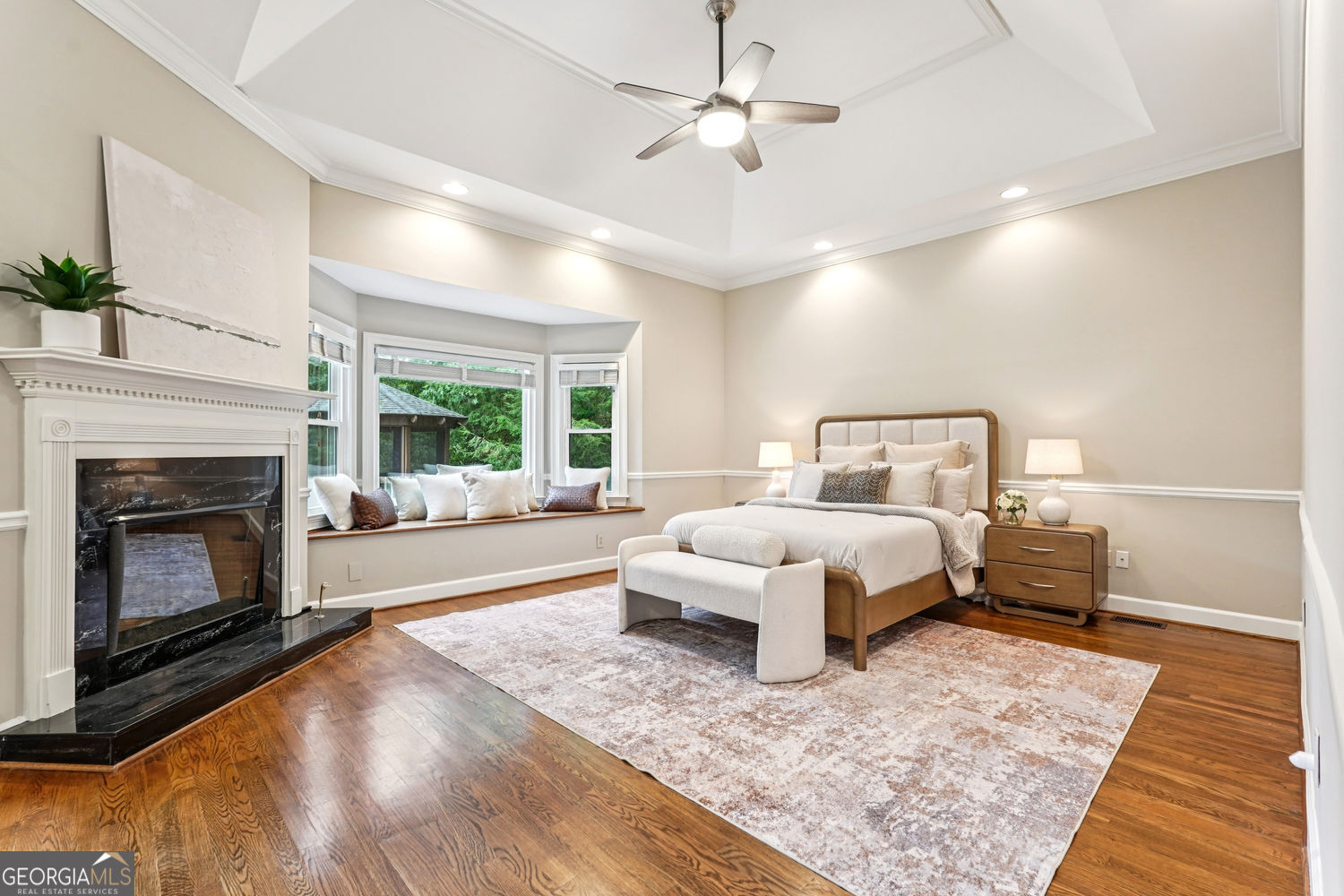ATLANTA COUNTRY CLUB - Residential