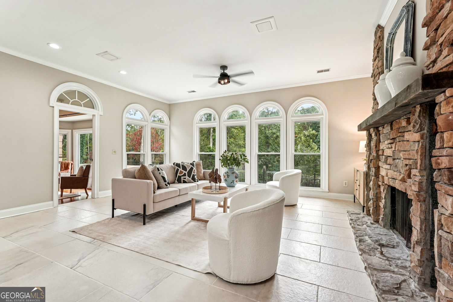 ATLANTA COUNTRY CLUB - Residential