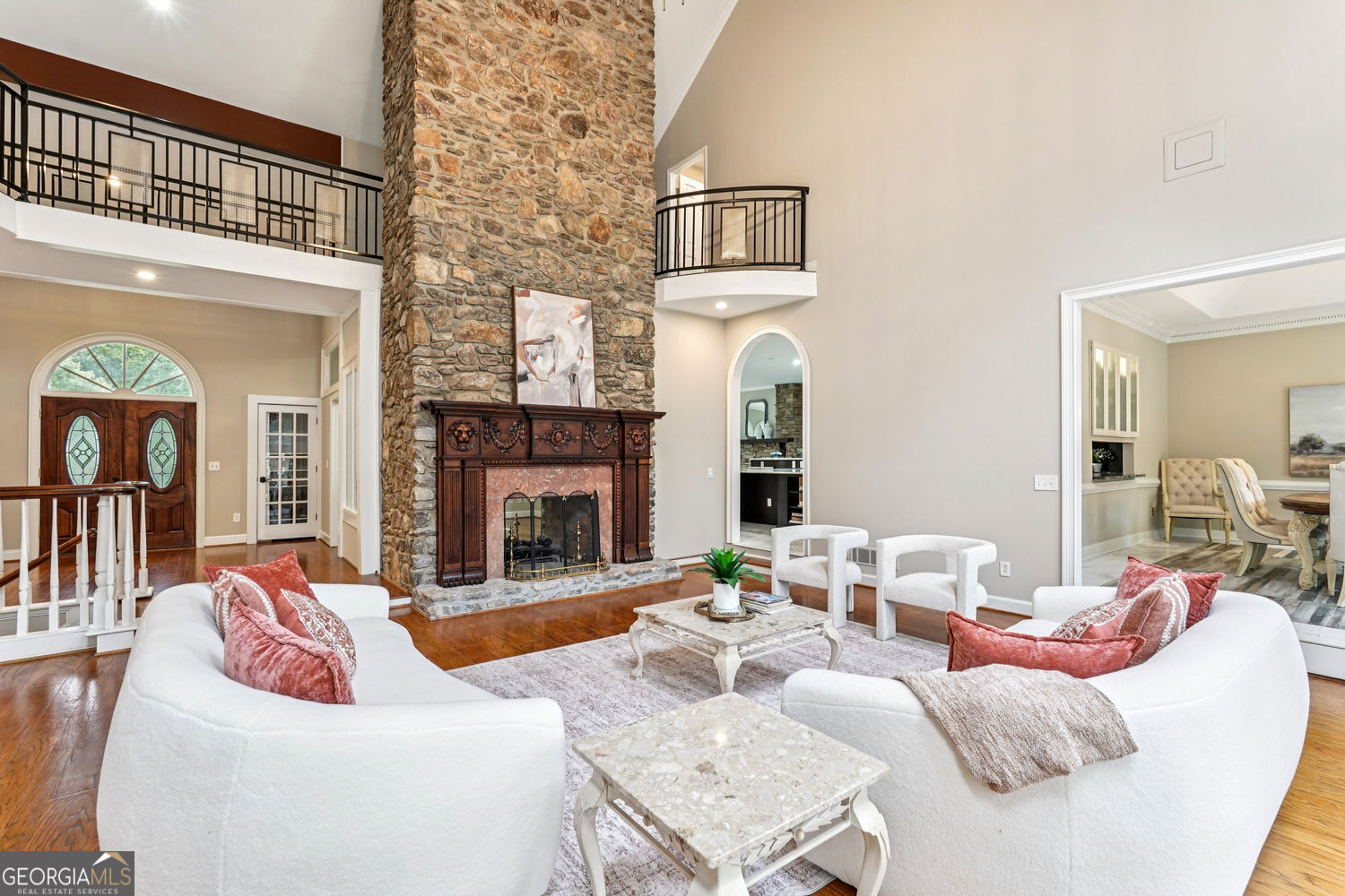 ATLANTA COUNTRY CLUB - Residential