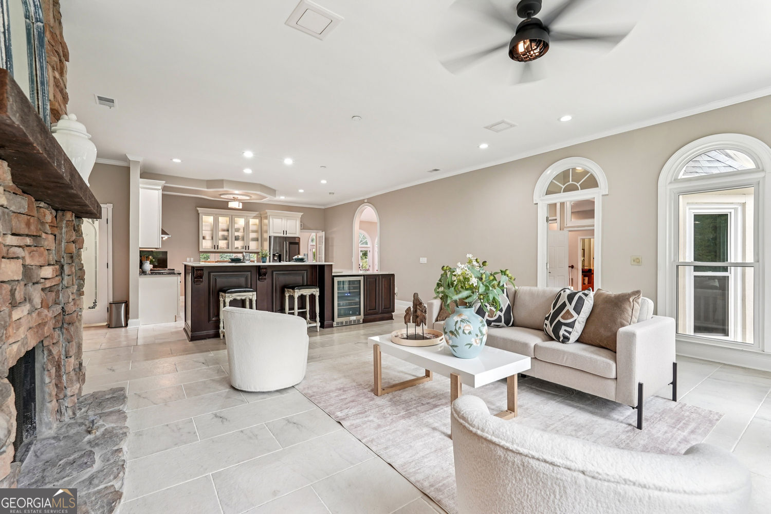 ATLANTA COUNTRY CLUB - Residential