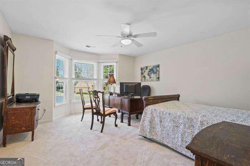 Sentinel Lake - Residential