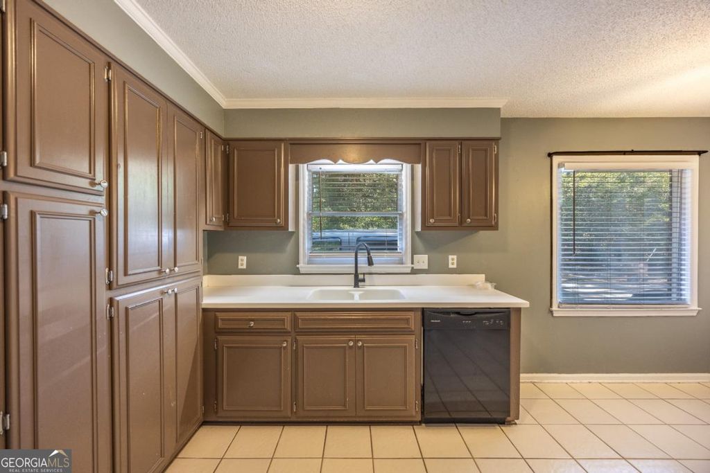 Photo of 127 Pine Bluff Drive, Statesboro, GA 30458 (MLS # 10758092)
