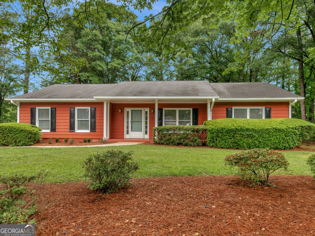 Photo of 100 Kim Trail, Stockbridge, GA 30281 (MLS # 10773308)