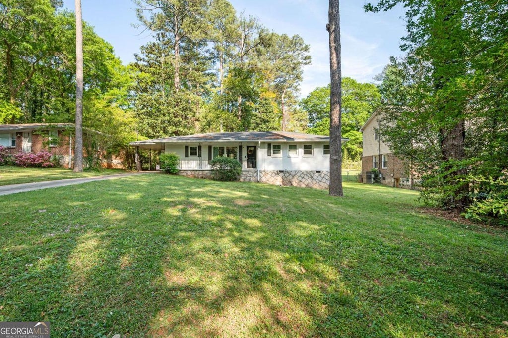 Photo of 1428 Sandy Lane, Decatur, GA 30032 (MLS # 10787508)