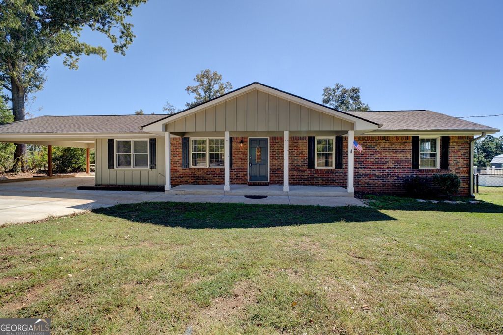 Photo of 2642 High Falls Road, Griffin, GA 30223 (MLS # 10629868)