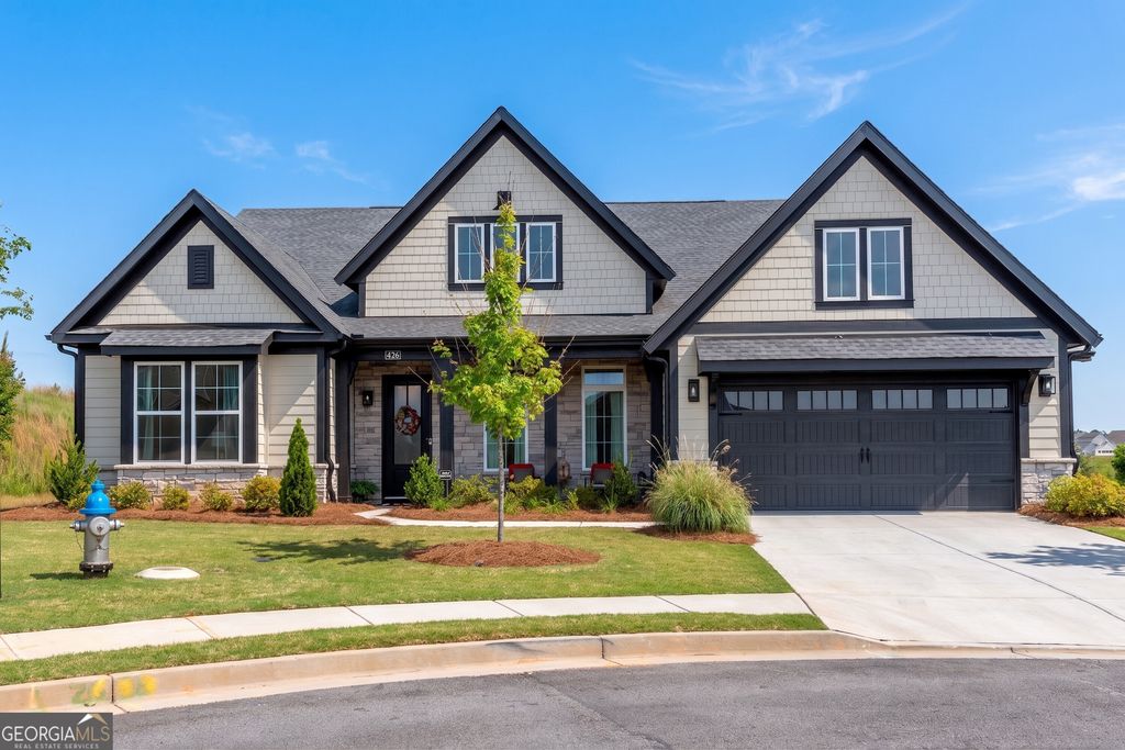 Photo of 426 Clear Lake Parkway, Hoschton, GA 30548 (MLS # 10756821)