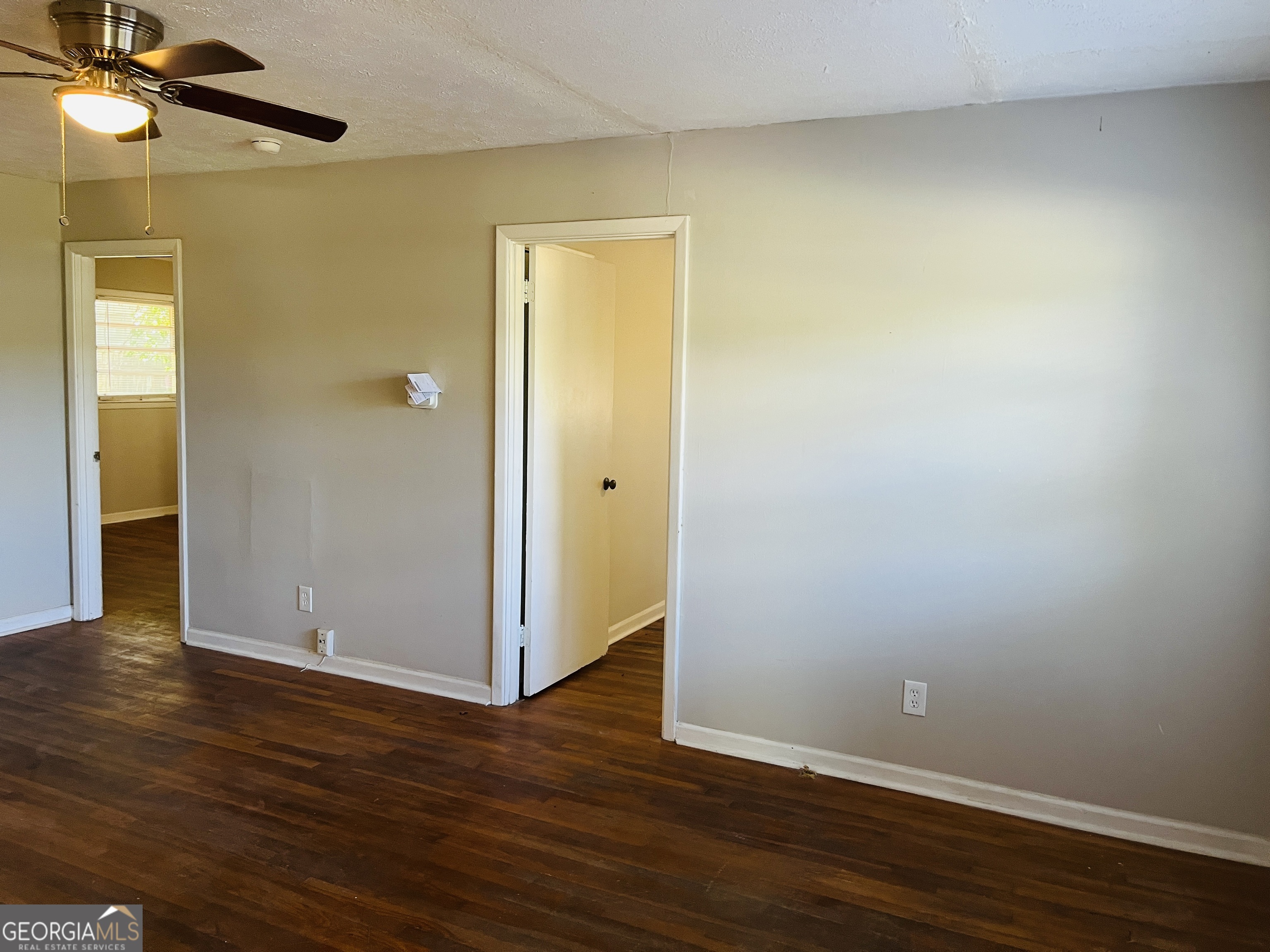 531 Locke ST B