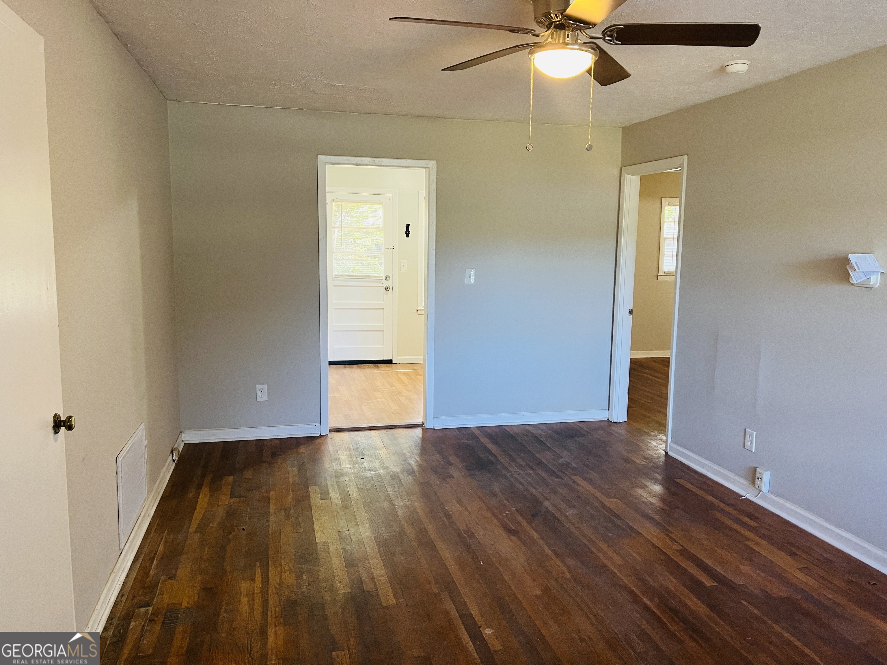 531 Locke ST B