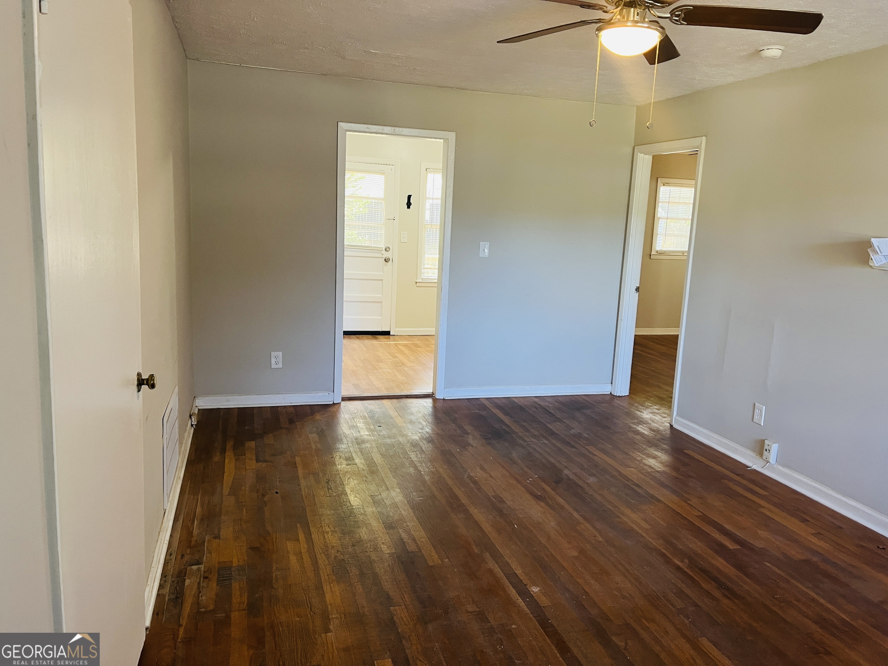 531 Locke ST B