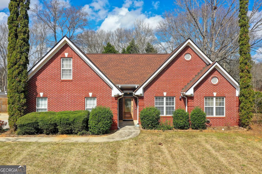 Photo of 3004 Fairview Road, Covington, GA 30016 (MLS # 10706404)