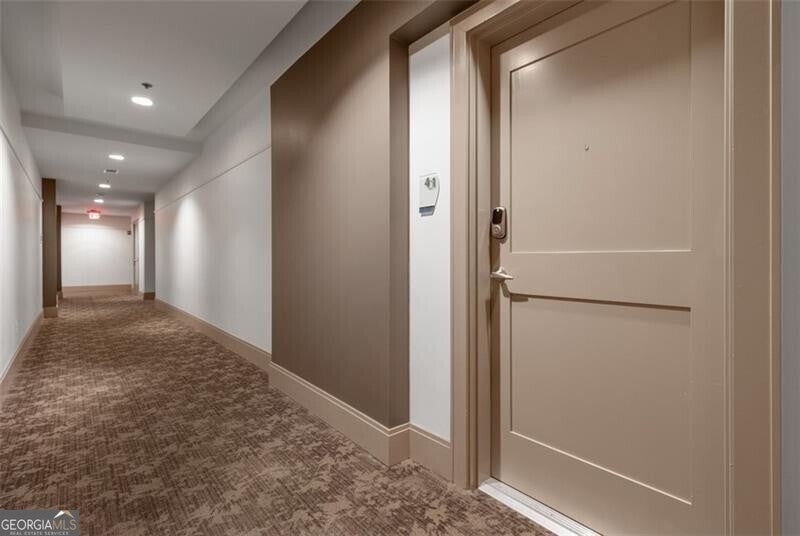 Photo of 905 Juniper Street NE #401, Atlanta, GA 30309 (MLS # 10820874)