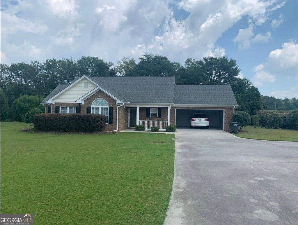 Photo of 134 Brookstone Drive SW, Calhoun, GA 30701 (MLS # 10835701)