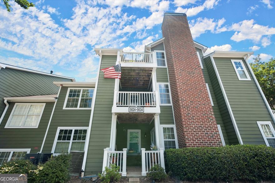 Brand new kitchen appliances, brand new granite countertops, kitchen lighting and upgraded bathroom vanities, sinks and lighting! Nature lovers will appreciate this private retreat-an updated second-floor 2-bedroom, 2-bath condo just a 5-minute walk to scenic trails for walking, jogging, hiking, and biking at the Chattahoochee River National Recreation Area and Sope Creek Trail. Cyclists will love the nearby biking lanes located on Columns Drive and The Shops at East Cobb. The condo is also just 2 minutes from the Johnson Ferry South boat launch for kayaking and river tubing. Located at the end of a quiet cul-de-sac, this condo offers a peaceful setting with a second-floor exterior entrance, a covered balcony with extra storage, and access to the private community swimming pool. Inside, enjoy the comfort of walk-in closets, a cozy gas fireplace, gas stove, and a newer hot water heater. Both the kitchen and bathrooms have just been updated, blending modern finishes with functionality. Ample community parking and easy access to I-285 and I-75 make commuting a breeze. You're just minutes from the Atlanta Country Club, Truist Park, The Battery's concerts, restaurants, and shops, as well as the vibrant dining and arts scene of downtown Sandy Springs-only 10 minutes away.