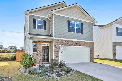 A home in Newnan