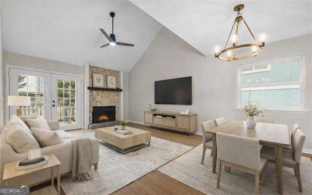 1017 Falling Valley CT SE