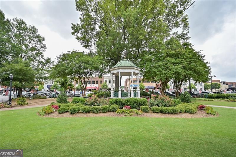 Briarwood - Residential