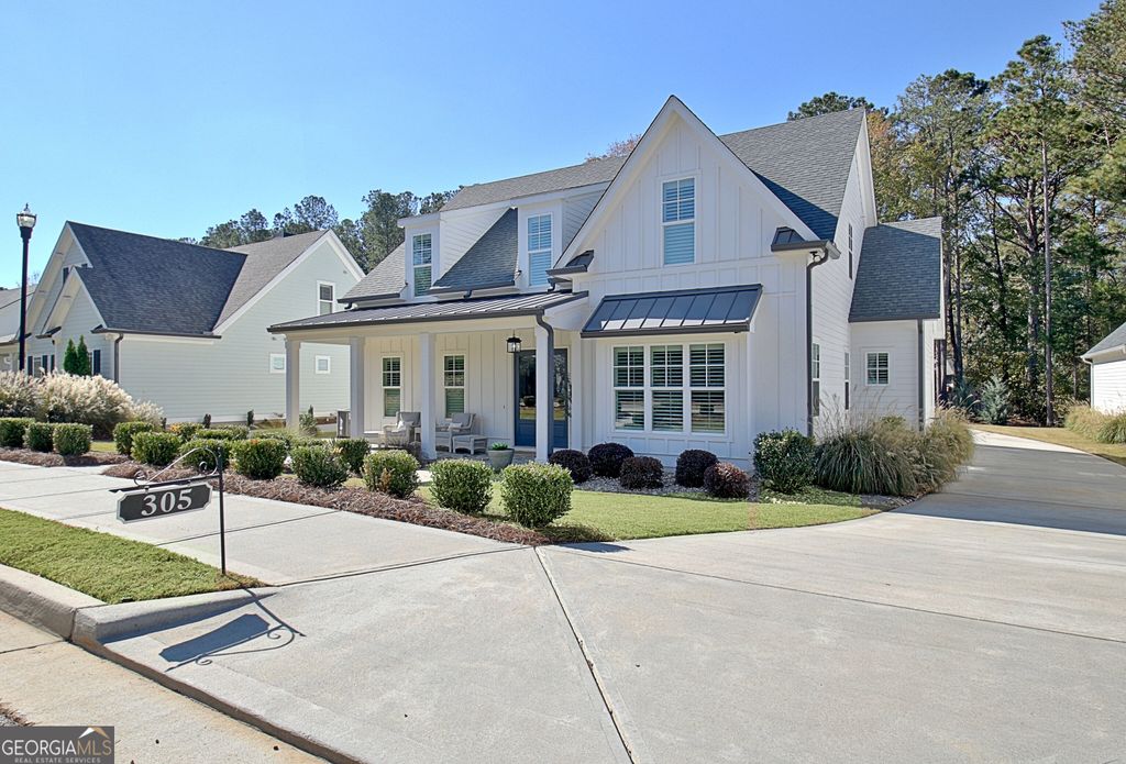 Photo of 305 Traditions Way, Senoia, GA 30276 (MLS # 10741938)