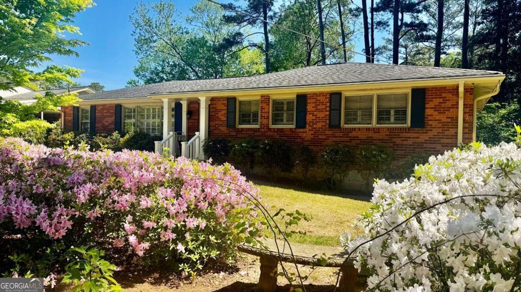 Photo of 1239 Blueberry Trail, Decatur, GA 30033 (MLS # 10736119)
