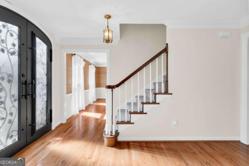 Photo of 560 Park Lane SE, Marietta, GA 30067 (MLS # 10715548)