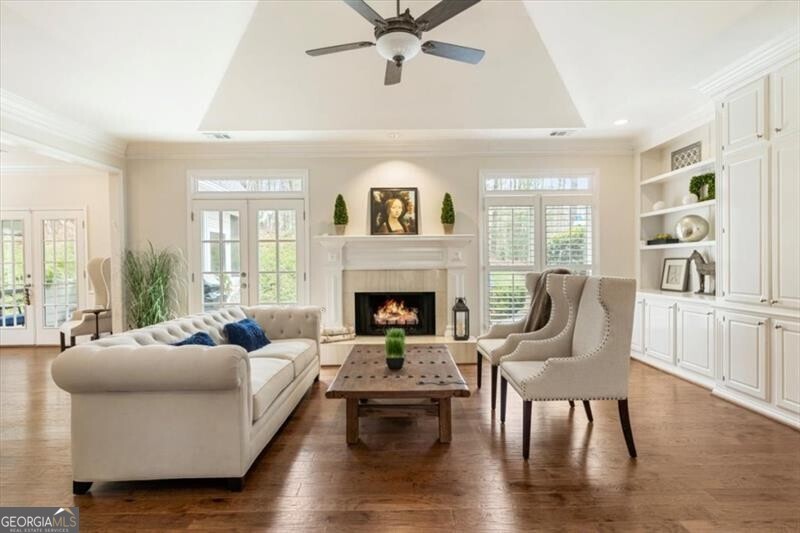 570 Devonshire Farms WAY