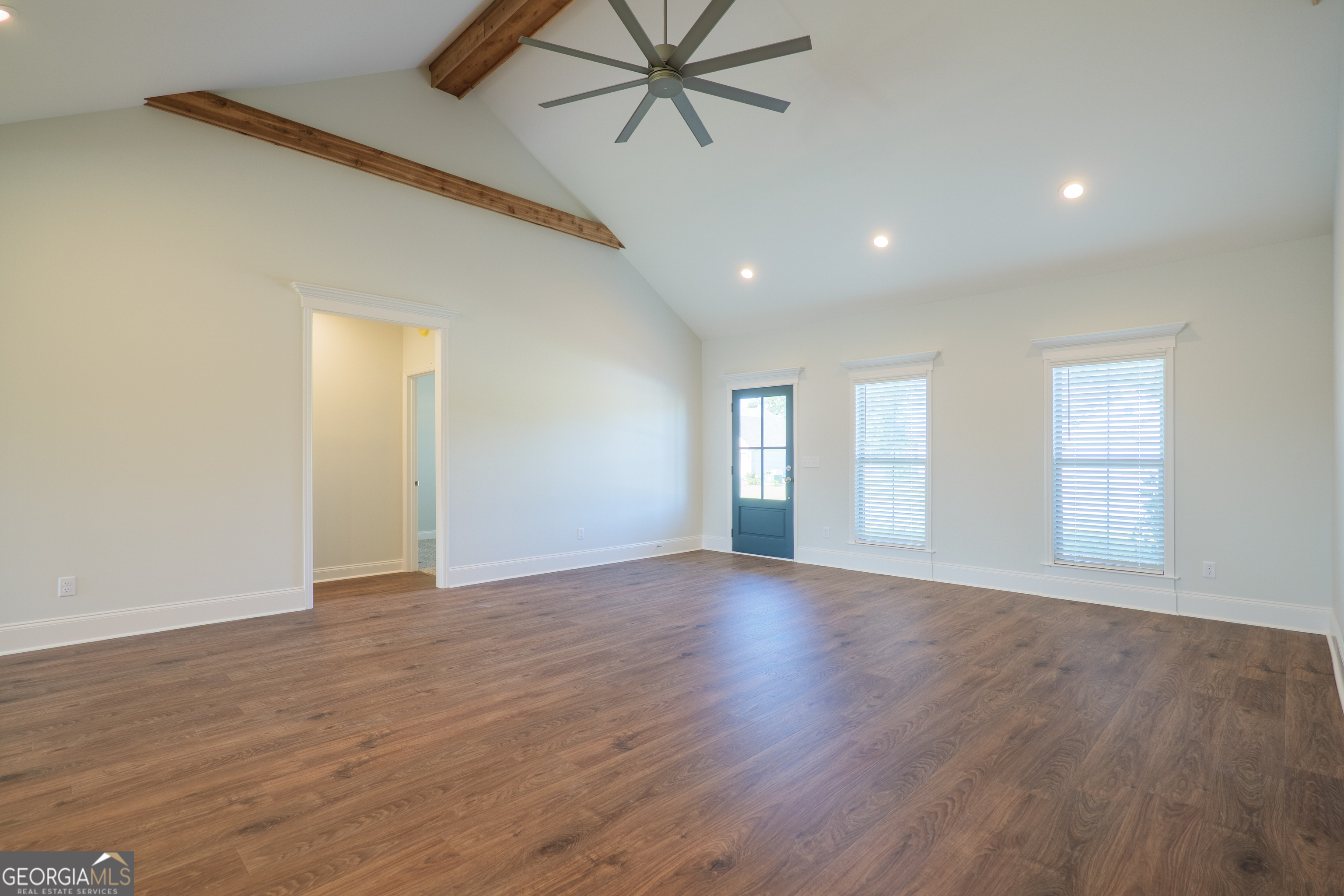 3920 Bull RUN