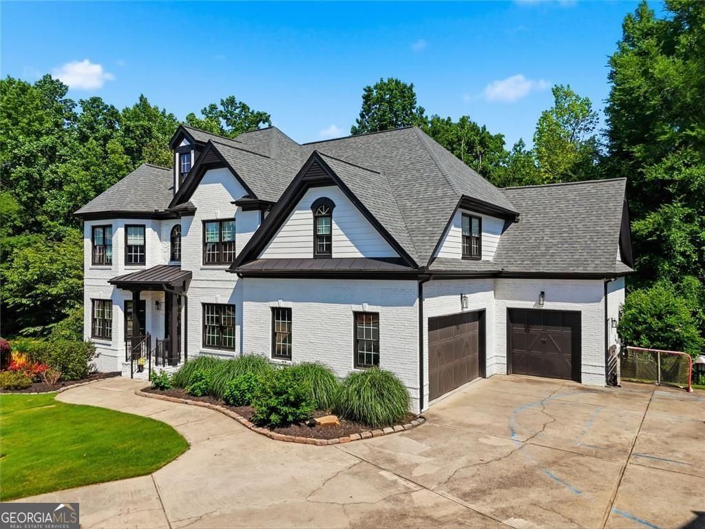 205 Stillwater GLN
