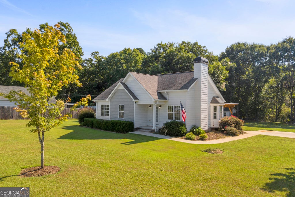 Photo of 216 Yancey Road, Arnoldsville, GA 30619 (MLS # 10838271)